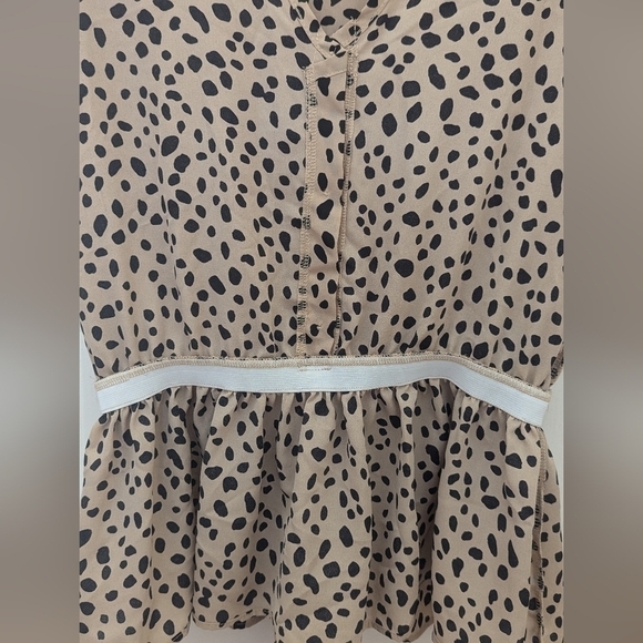 Wild Love Beige and black Elastic Waist Blouse size Large - Picture 6 of 7